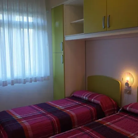 アパート Comfortable Flat In A Small With Terrace